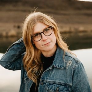 Meet your Posher, Lee